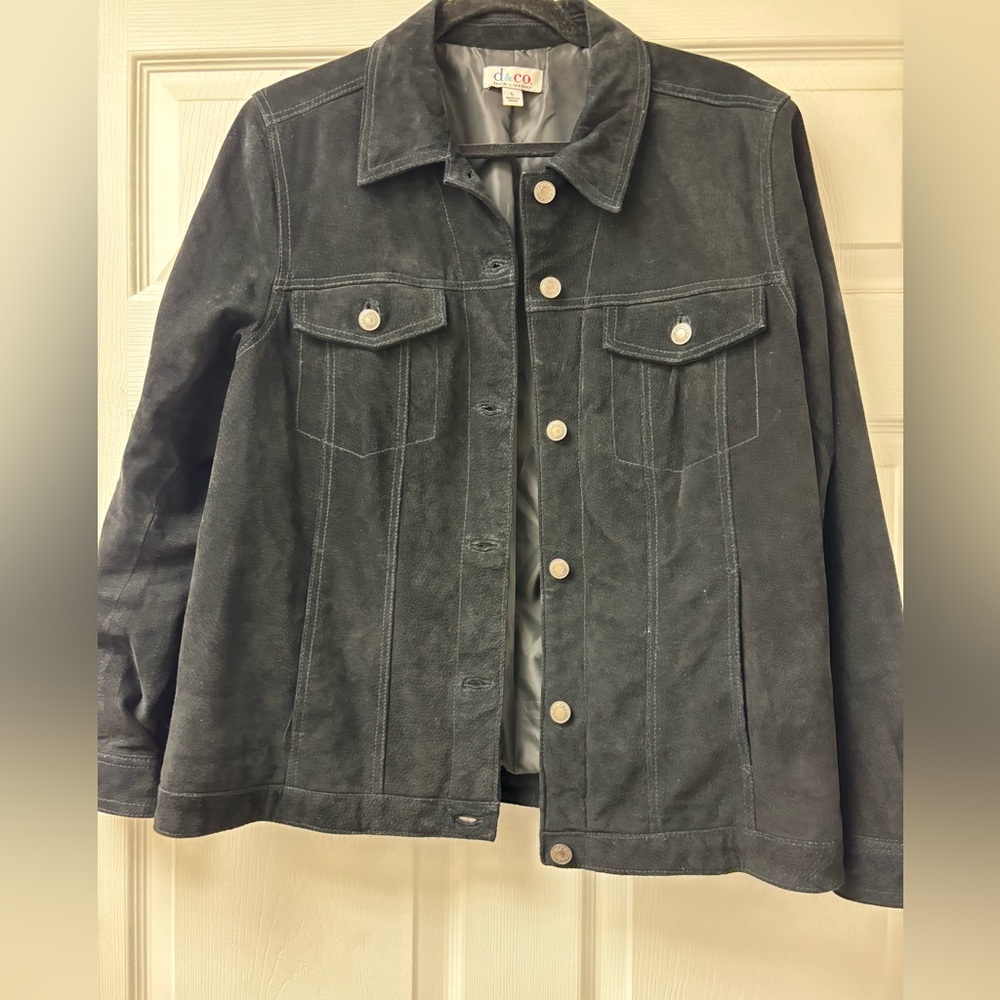 D&Co Denim and Company Leather Jacket. Size Large. NWOT